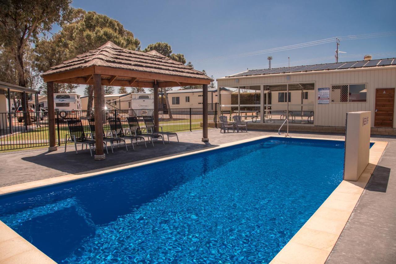 Ceduna Foreshore Caravan Park Экстерьер фото