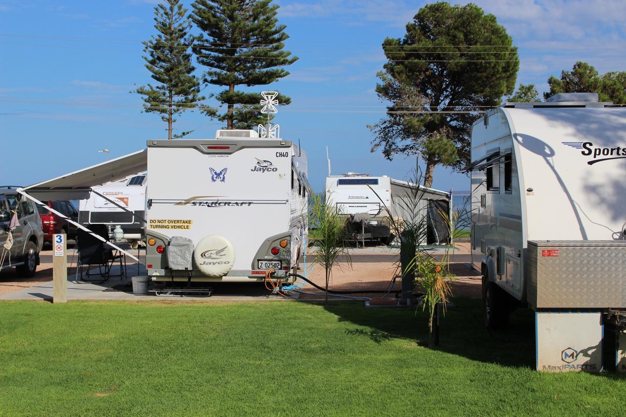 Ceduna Foreshore Caravan Park Экстерьер фото